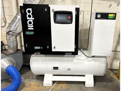 Auction Photo